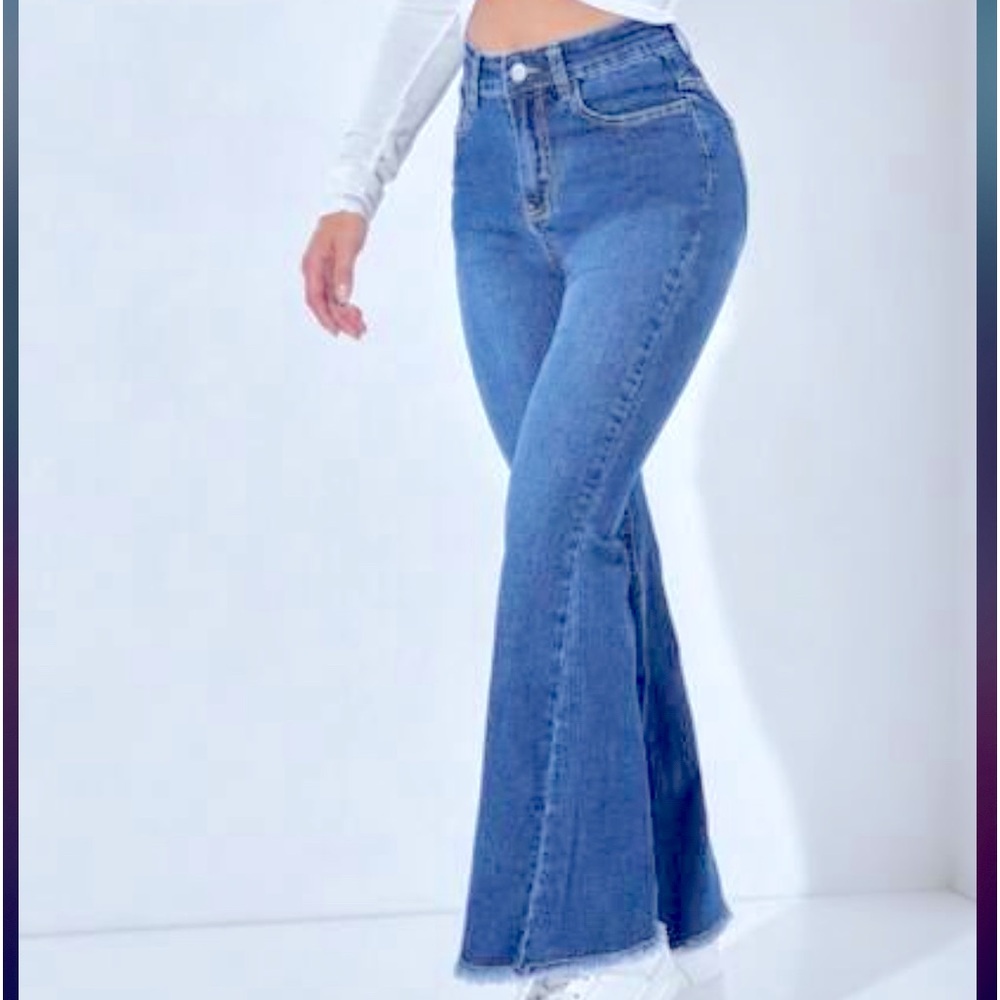 Wide leg jeans